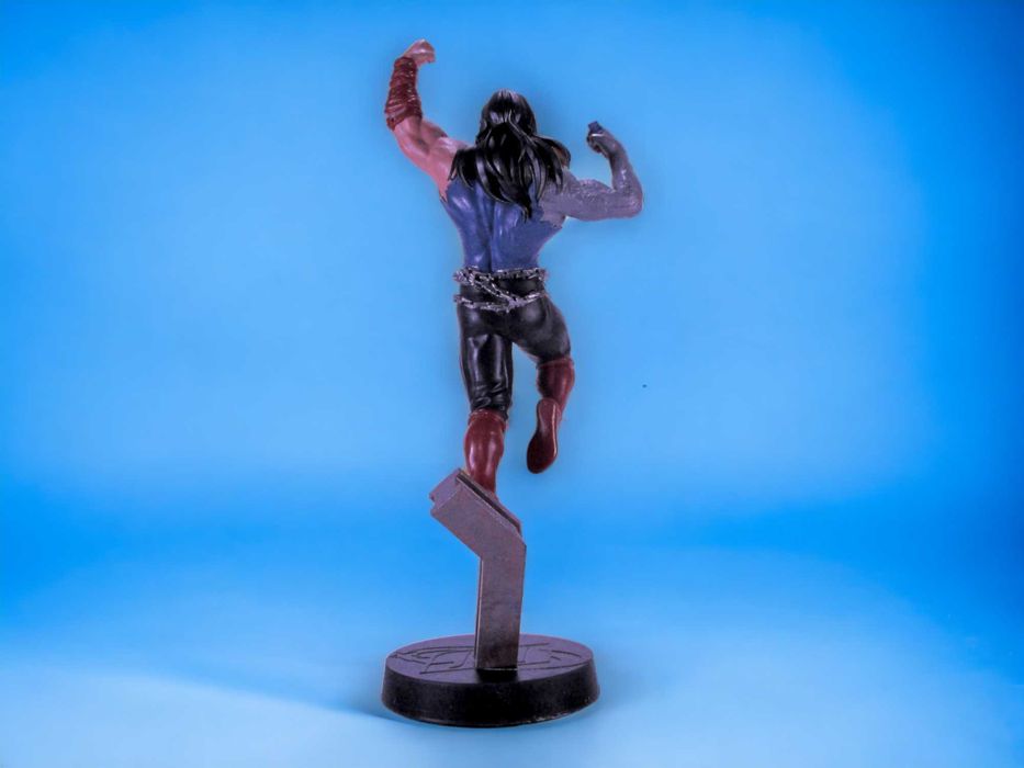 Figura da DC Dark Knights Superman