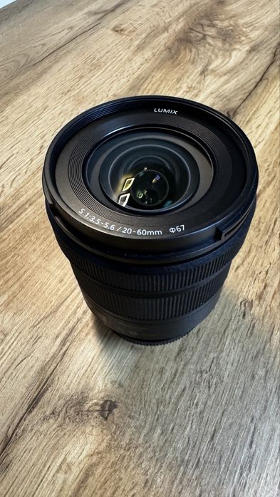 20-60 об’єктив Lumix L - Mount