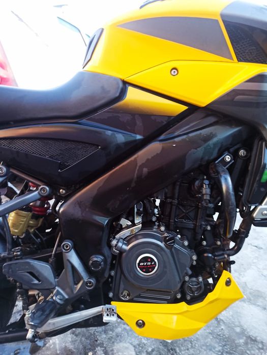 Продам мотоцикл bajaj