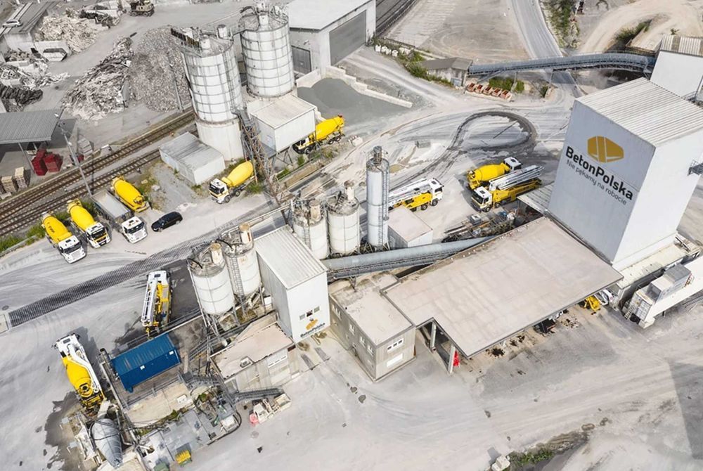 Beton towarowy B20 C20 B25 suchy beton kruszywa betoniarnia cement