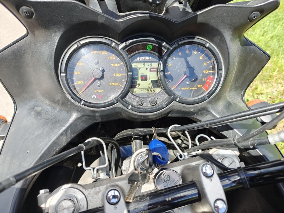 SUZUKI V-Strom DL 650 ABS,  2011 r.