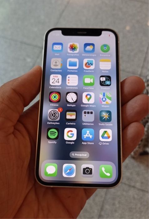 Iphone 12 mini novo