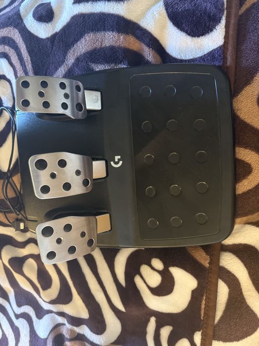 Кермо logitech g29 нове