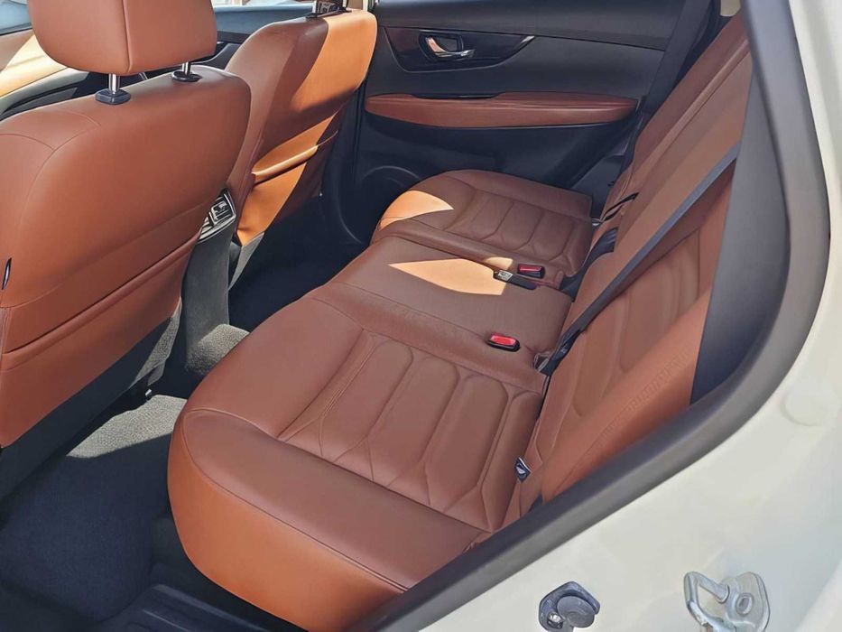 Nissan Rogue SL      2017