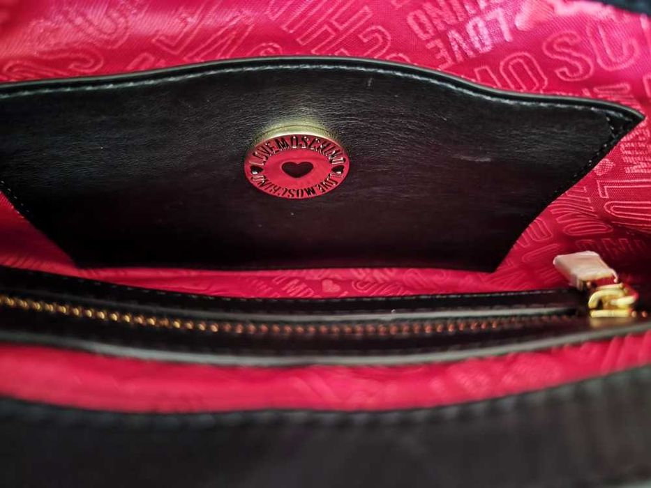 Mala de senhora Love Moschino