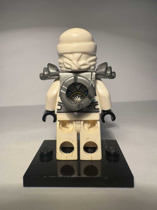 Lego Ninjago Zane Techno robe Armed