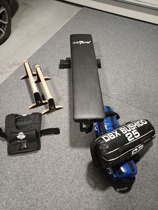 Ławka płaska do ćwiczeń + akcesoria OKAZJA !