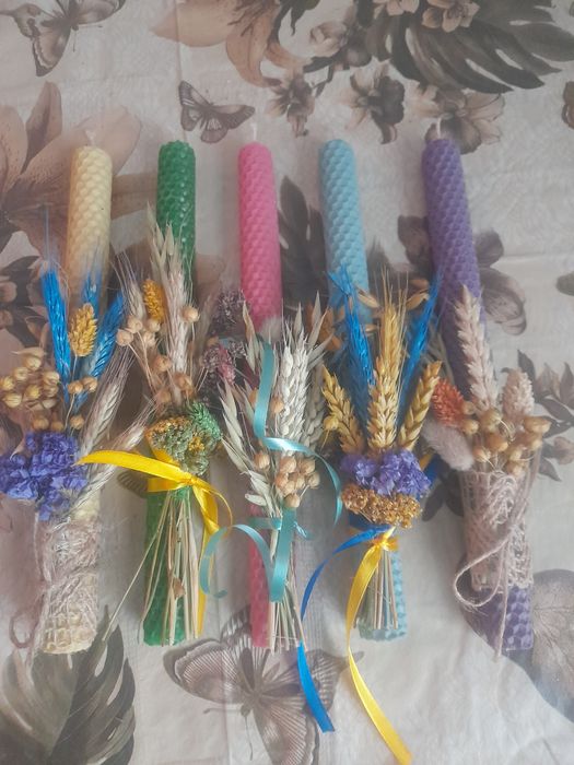 Воскові стрітенськи свічки