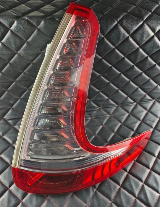 Renault Grand Scenic III Lampa Tylna Prawa