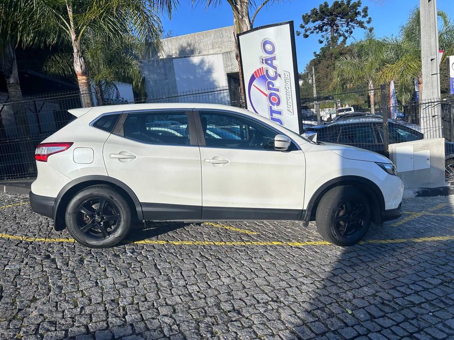 NISSAN QASHQAI 1.5 DCI