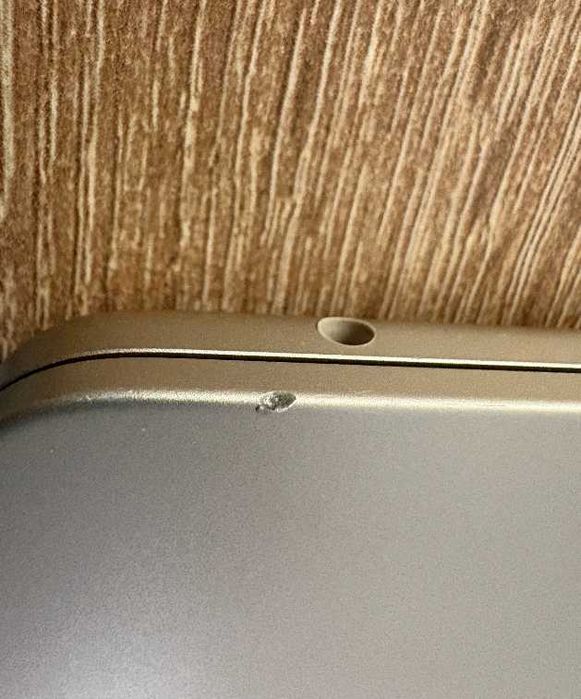 Macbook Air 15' дюмовий, 2023 р. 8 гб RAM, M2, 256 гб память