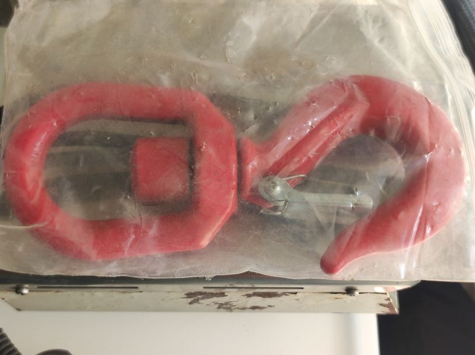 Ganchos de grua de 5 e de 2 toneladas