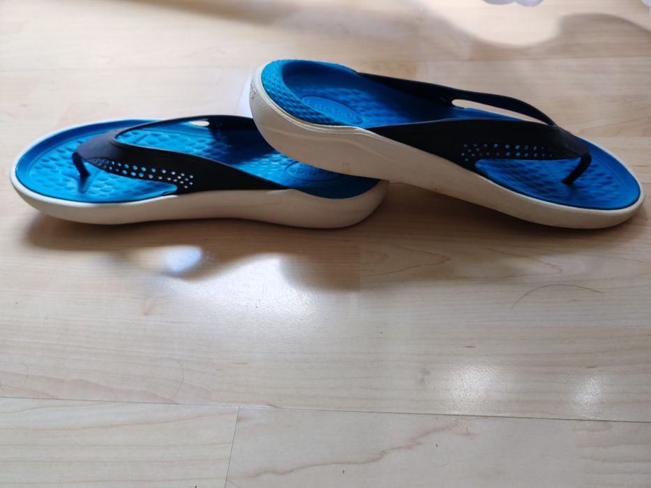 crocs japonki rozm m9 w11