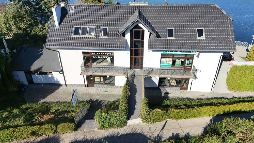 Lokal na wynajem w centrum miasta, przy  jeziorze (od ulicy)