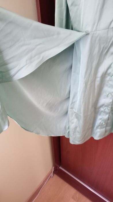 Sukienka damska rozmiar M firmy Guess