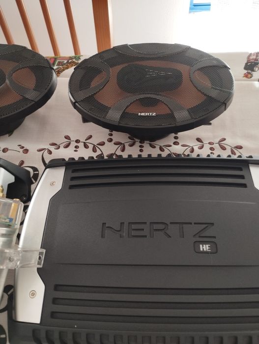 Automóveis Sistema de som novo hertz