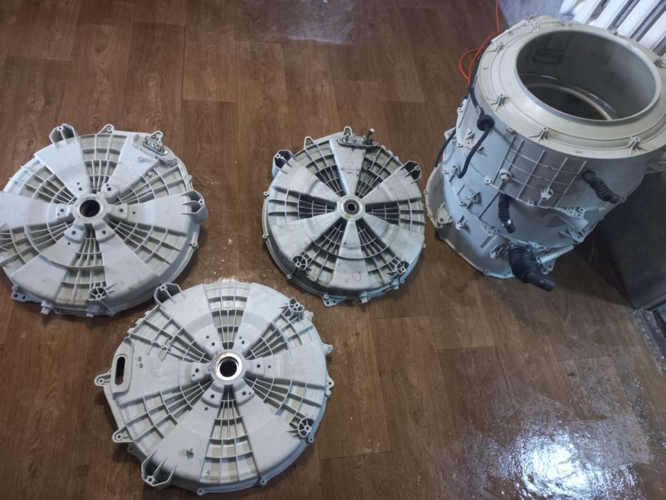 Полубакі  на пральну машинку  LG 5 і 6 кг