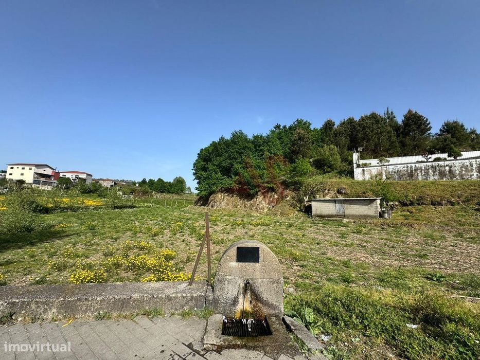 Terreno rústico com área total de 6.150 m² em Margaride, Felgueiras — Margaride (Santa Eulália), Várzea, Lagares, Varziela E Moure, Porto