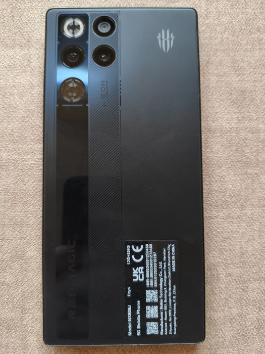 Uszkodzony Redmagic 11 Pro Cryo