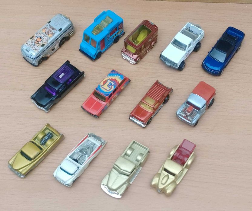 Hot wheels - Soltos