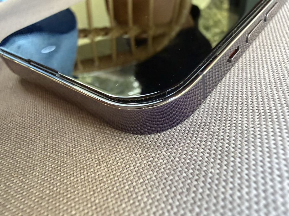 iPhone Pro Max Purple