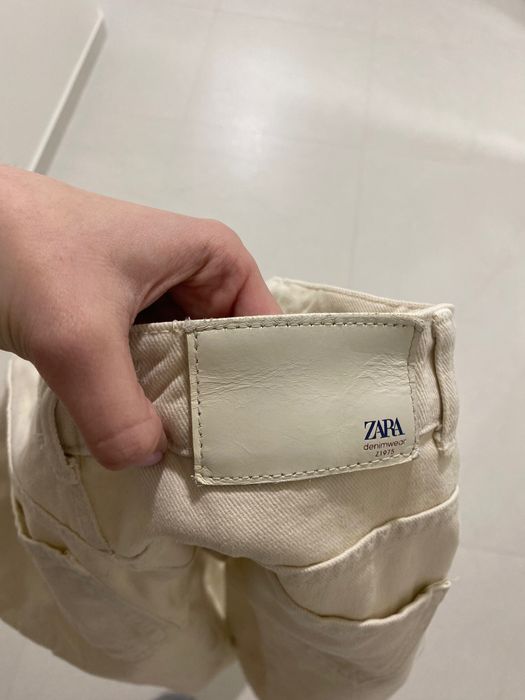 Джинси молочні zara