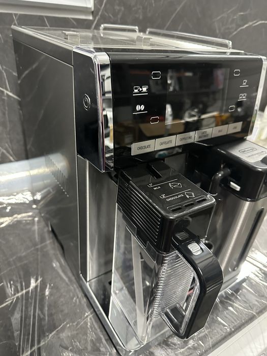 Кавоварка Delonghi Primadonna  Exclusive