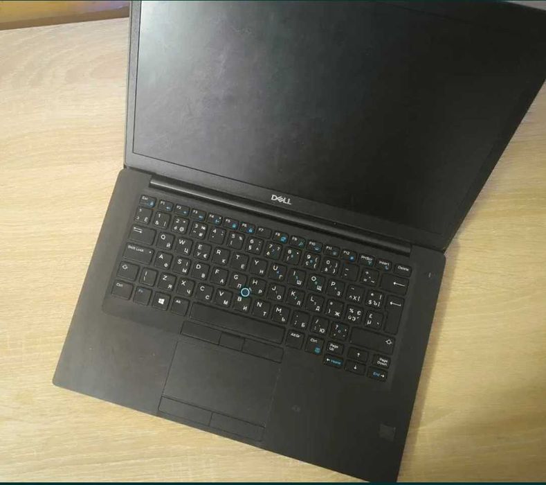 Laptop Dell Latitude 7490 z 32 GB RAM i 512 GB SSD