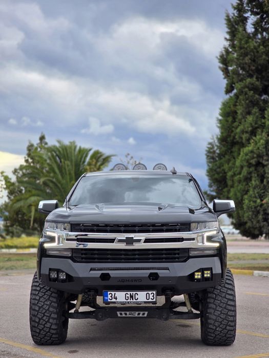Zderzak przedni stalowy przód Offroad 4x4 Chevrolet Silverado 2019-