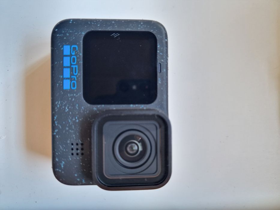 GoPro Hero 12 + Case