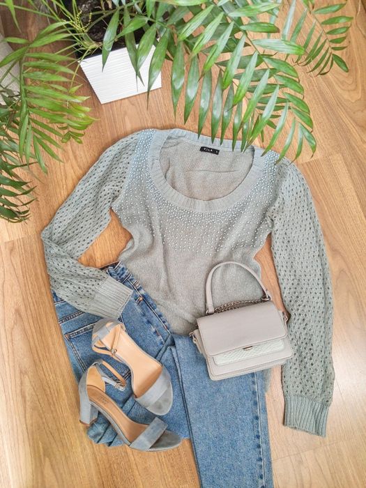 Szałwiowy miętowy sweterek z perełkami M-L