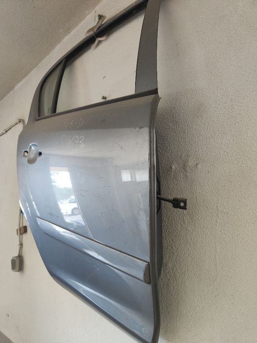 Negócio várias peças Porta  trás direita Opel corsa D Ano 2009