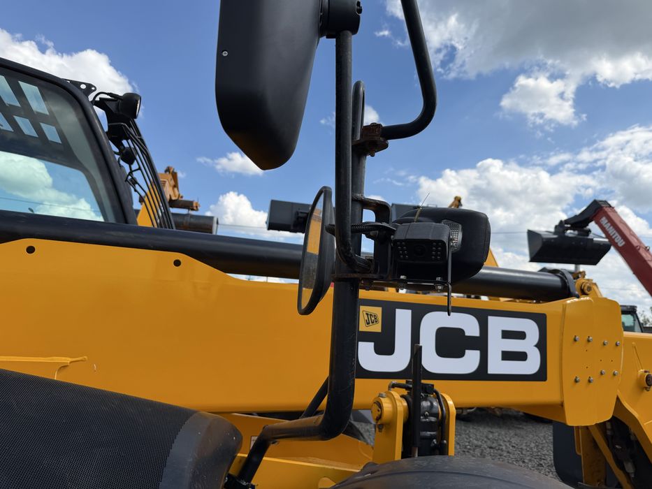 JCB 535-140 погрущик manitou