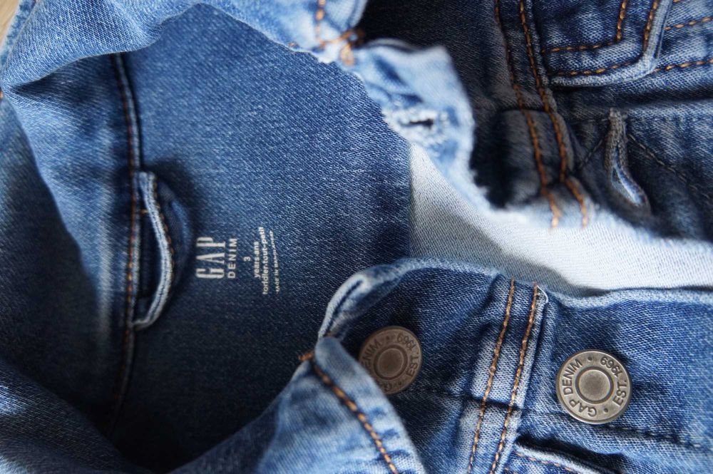GAP - Kurtka jeansowa dziecięca rozmiar 98