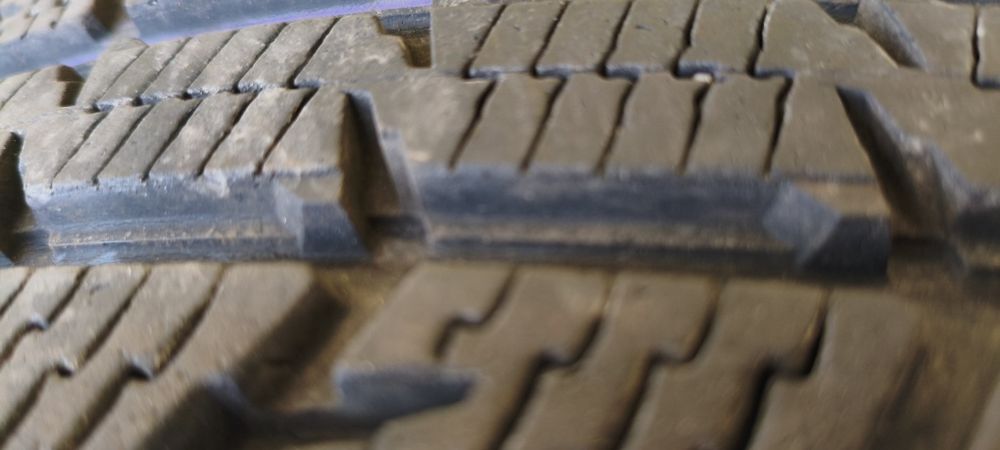 Sprzedam opony zimowe NOKIAN  stan bardzo dobry