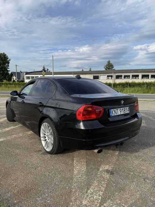Bmw e90 2.0i  2006r