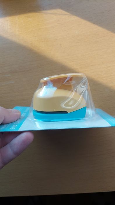 Фігурний дирокол дитячий. Ведмедик