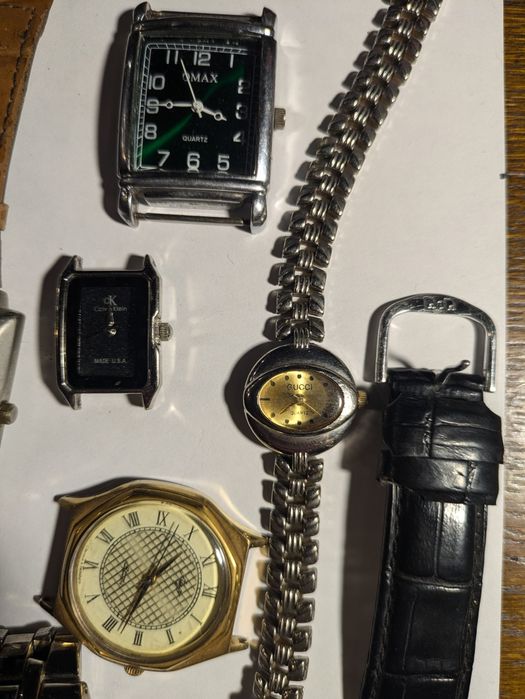 Продаж годинників