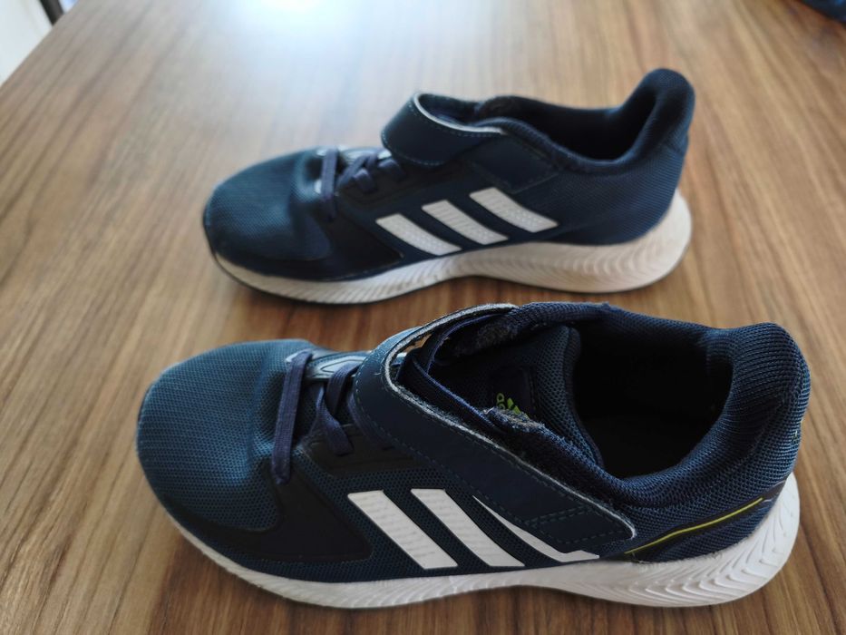 Buty Adidas rozmiar 33
