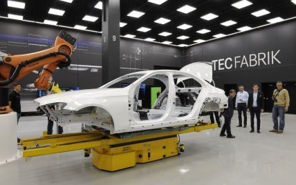 Mercedes W213/205Кузов, четверть , порог , стойка , крыло
