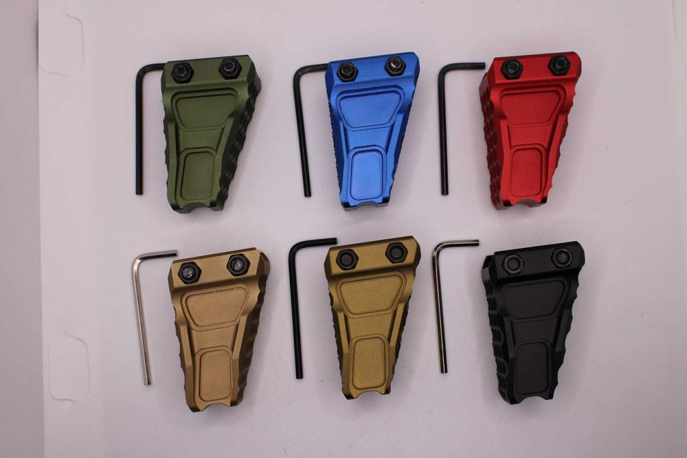 Компактна передня ручка-упор  перенесення вогню LDAG