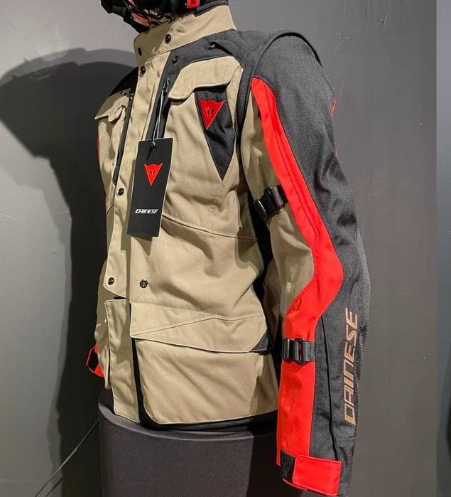 Casaco NOVO Dainese Adventure/ Touring (4 Estações) Em 48 e 50