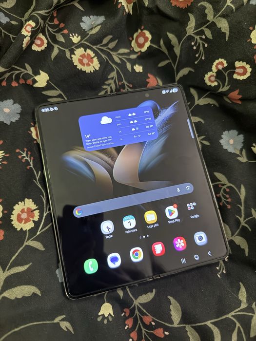 Samsung Galaxy Z Fold 4 512GB DUAL SIM beżowy stan BDB