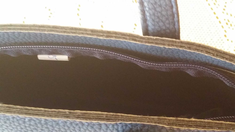 Śliczna granatowa torebka do ręki i na ramię !!