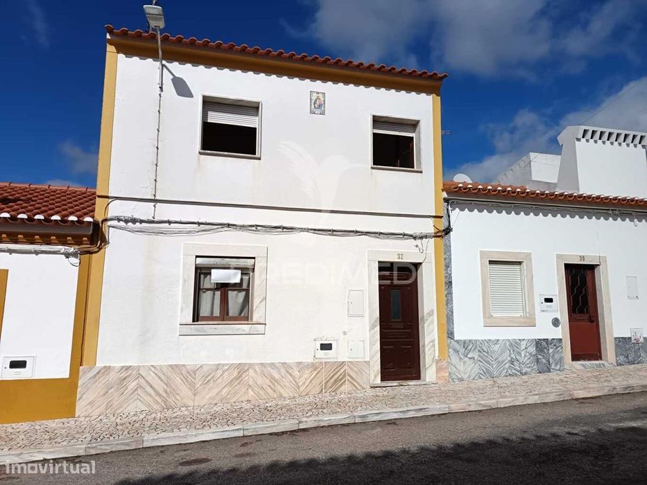 Moradia em São Romão - Conforto e Tradição com Vista Deslumbrante — Ciladas, Évora