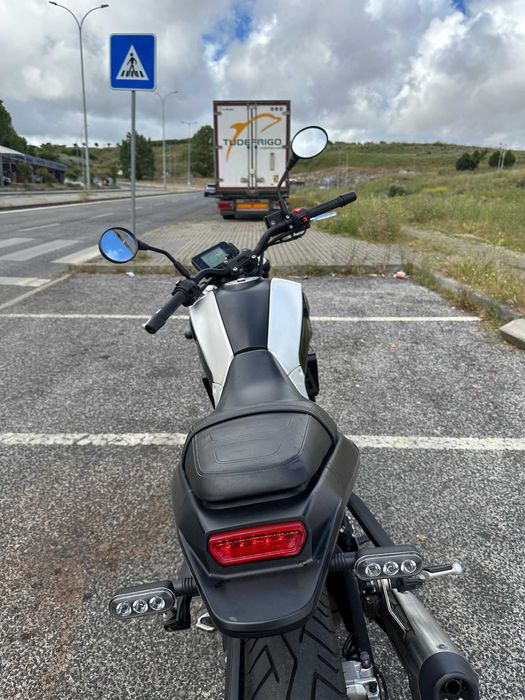 Benelli leoncino 250
