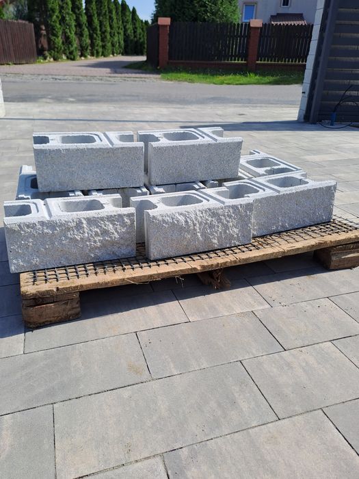 Pustaki bloczki Joniec silver