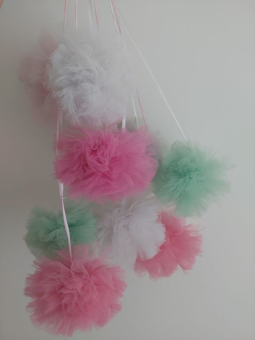 Tiulowe pompony 9 szt