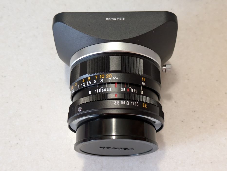 Konica Hexanon AR 28mm f3.5 (повний комплект)
