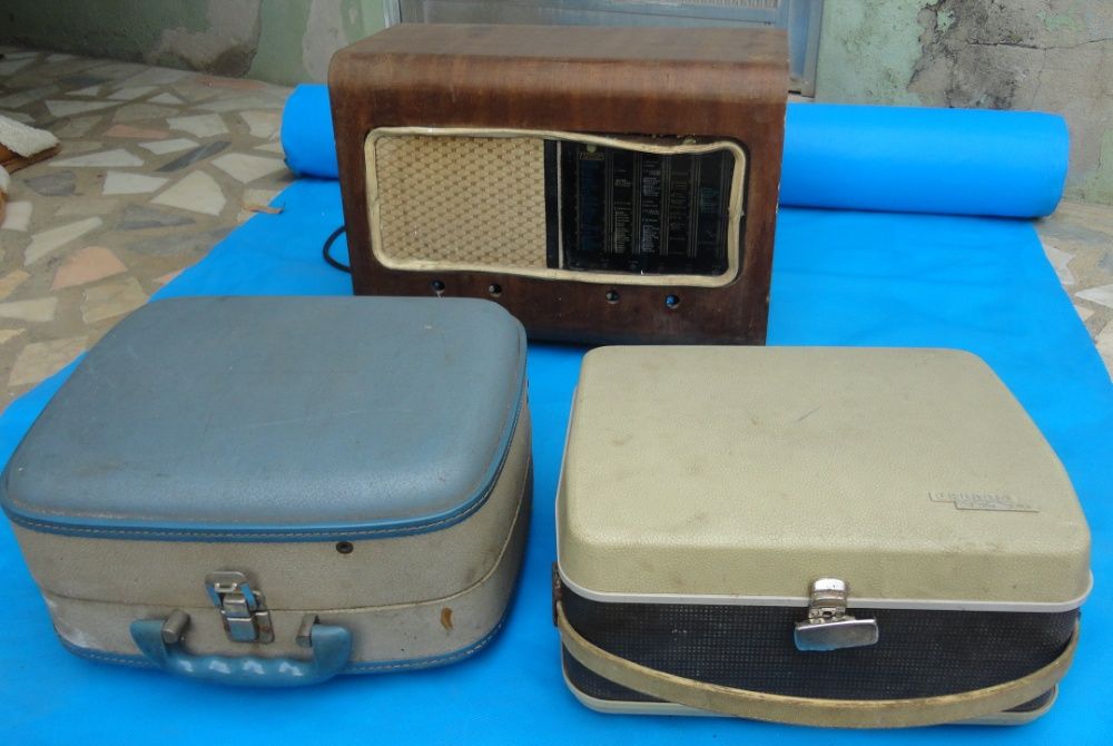 3 Rádios antigos Vila do Conde • OLX Portugal